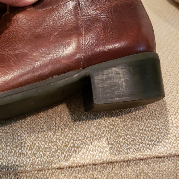 Brown Leather Heeled Boots with Buckle Detail - Picture 5 of 12